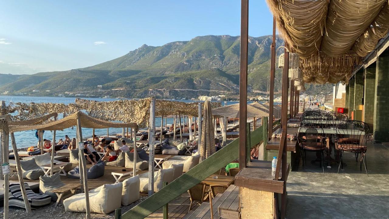 Loutraki Beach & Casino Condo Dış mekan fotoğraf