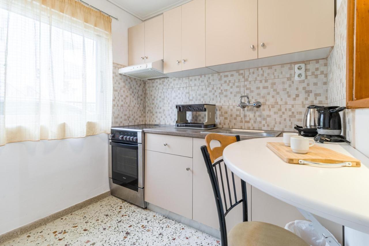 Loutraki Beach & Casino Condo Dış mekan fotoğraf